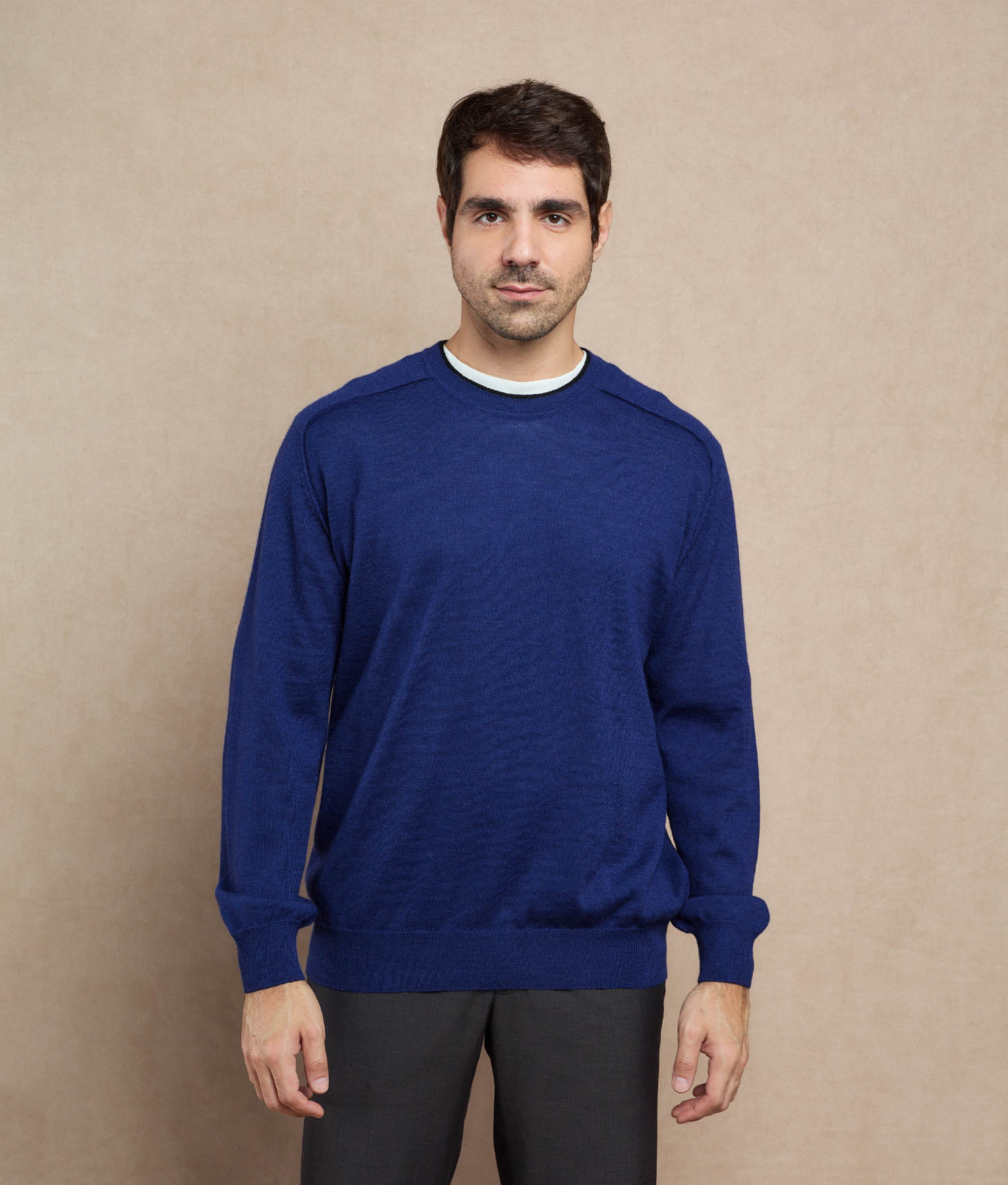 Mens Crew Sweater - in the navy