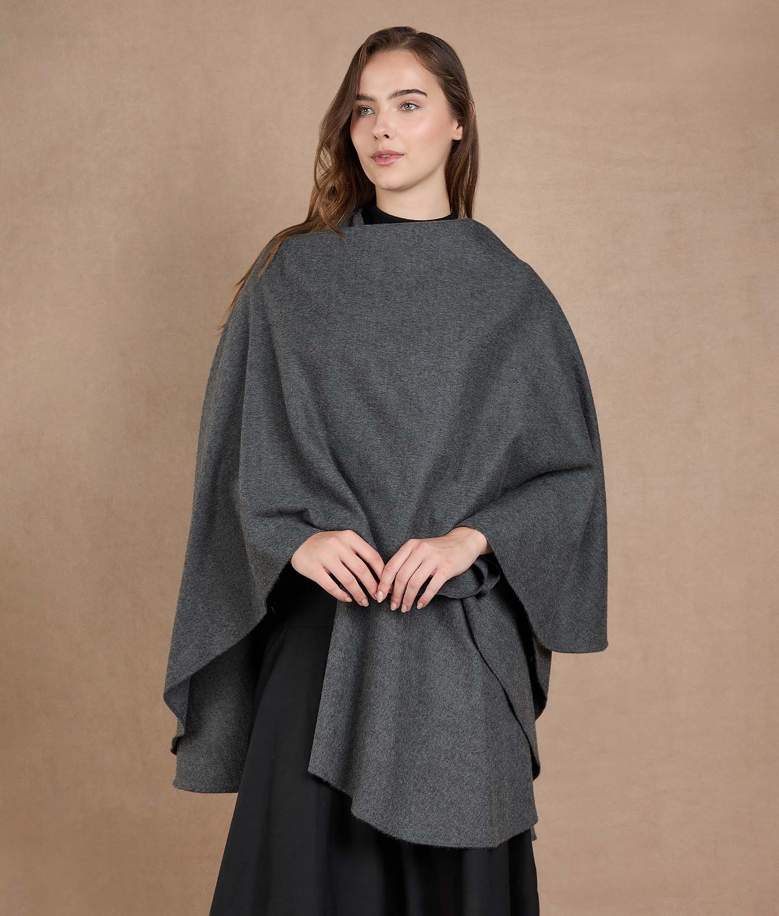 Ruana Baby Alpaca - Smoked Pearl