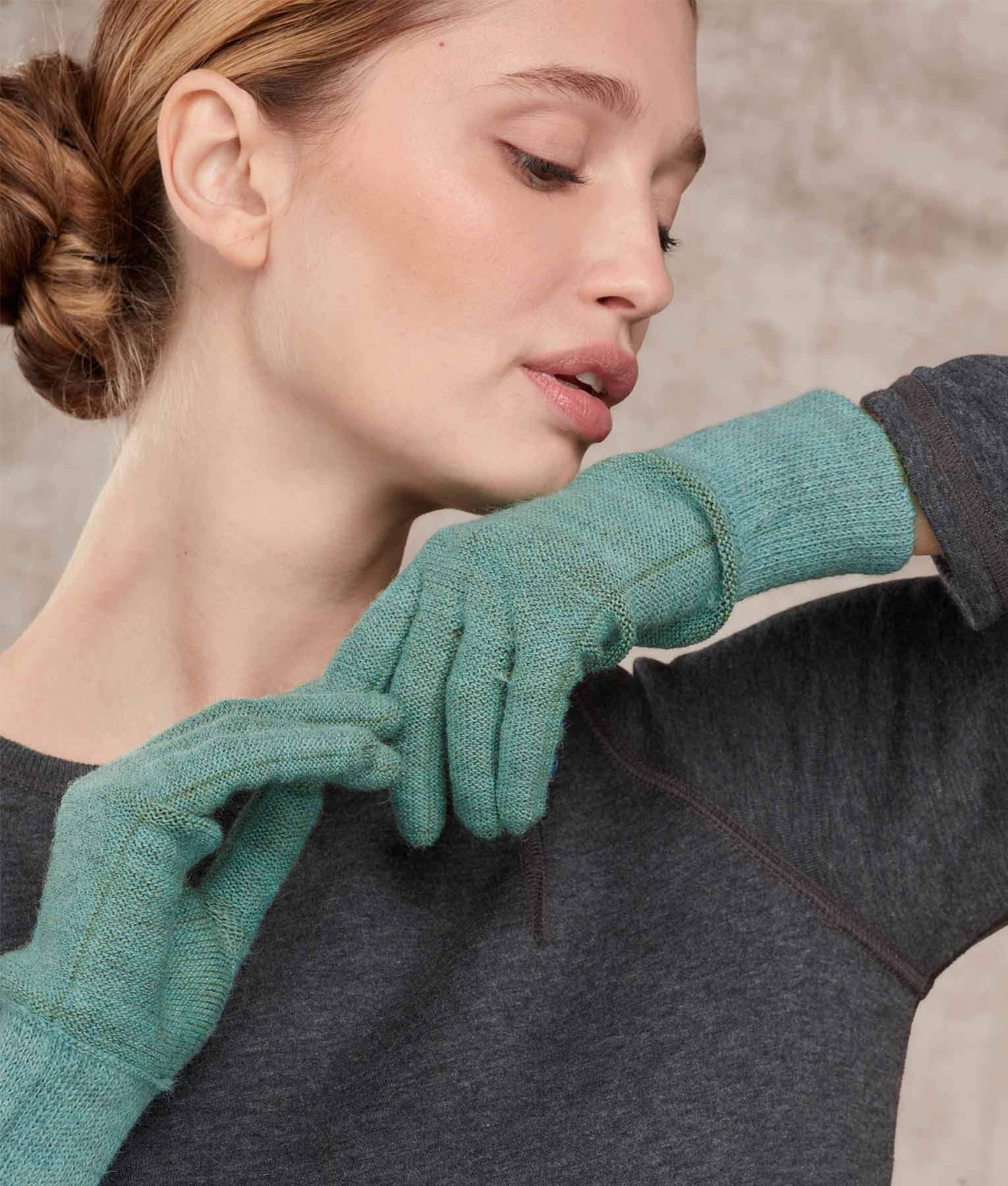 Reversible Gloves - Pesto and Aquifer