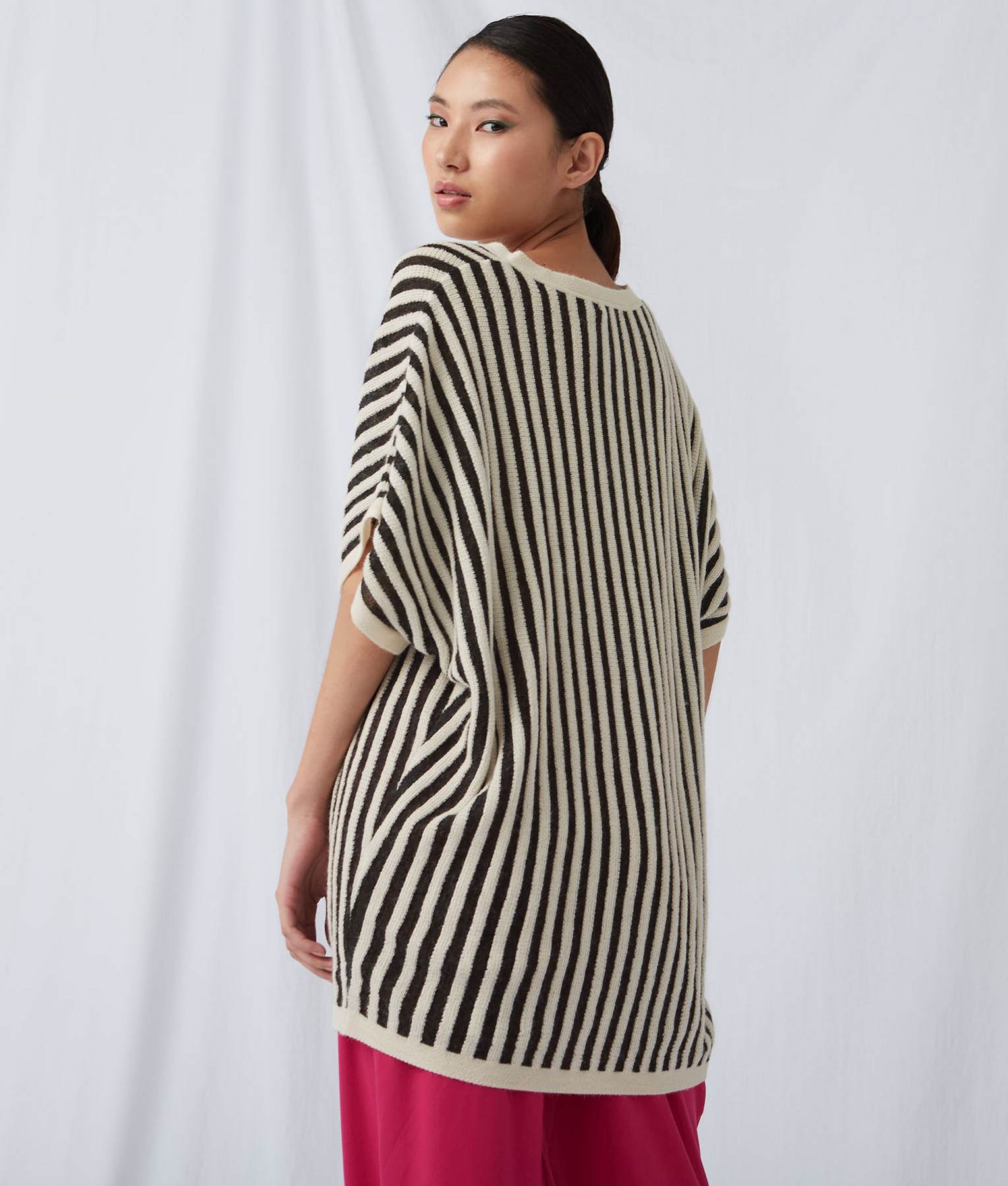 Las Rayas Poncho - Winter White And Black