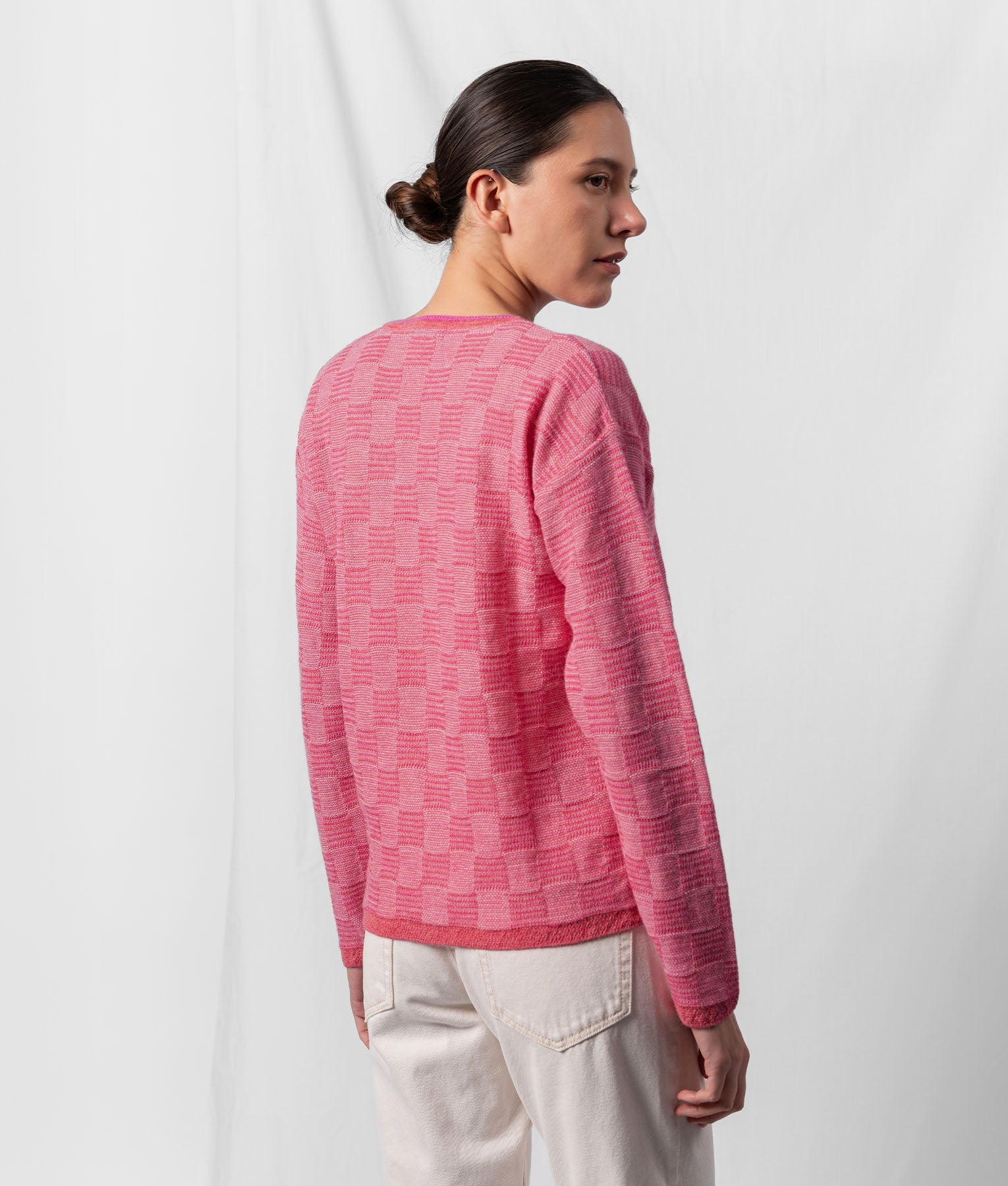 High And Low O Neck Stiched Sweater - Fuchsia And Light Pink