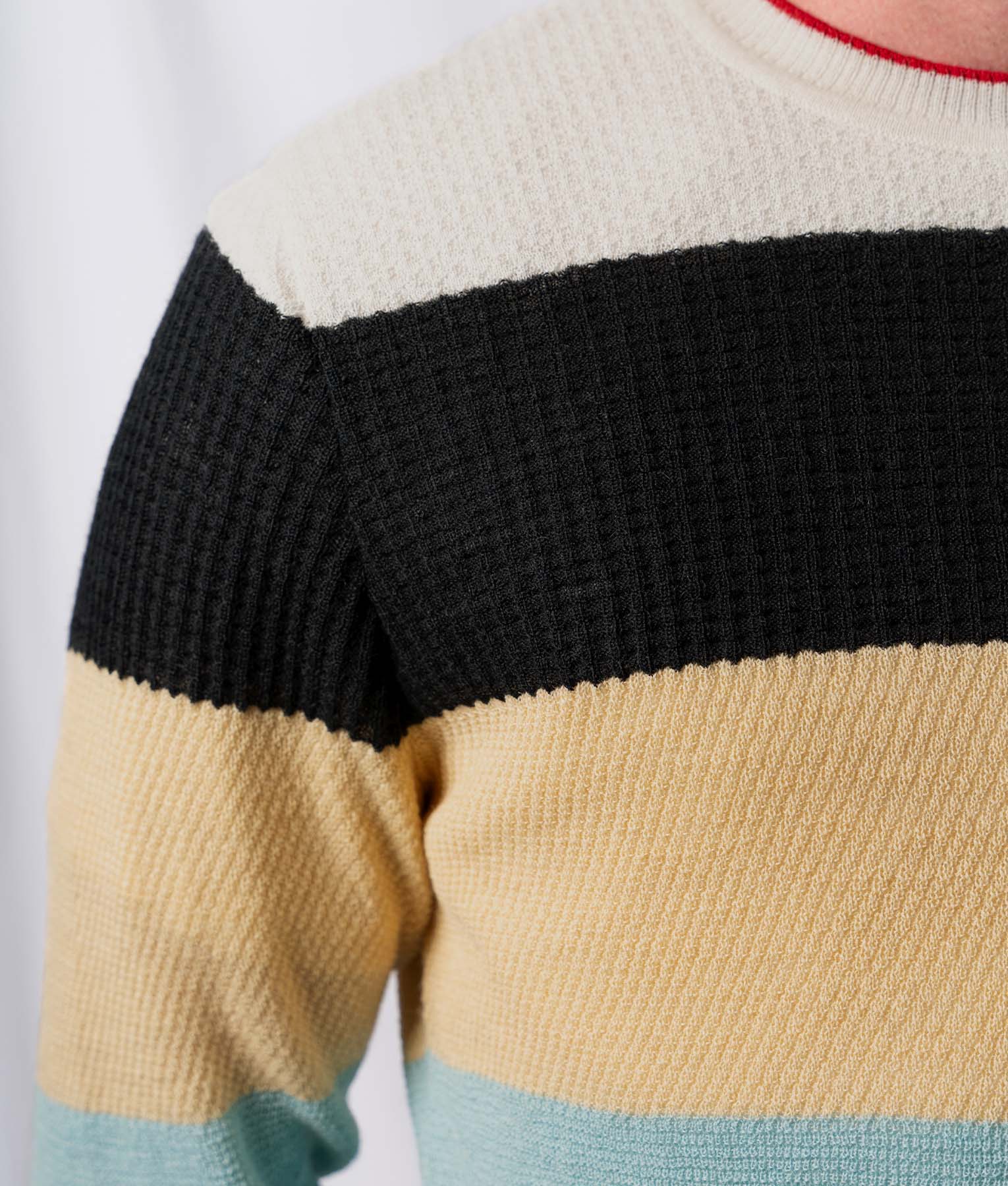Linear O Neck Men'S Sweater - Ivory Y Black
