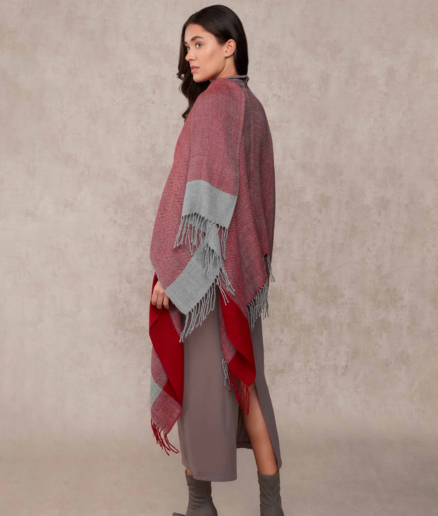 Ethnic Cape - Hot Pepper And Ghost Gray