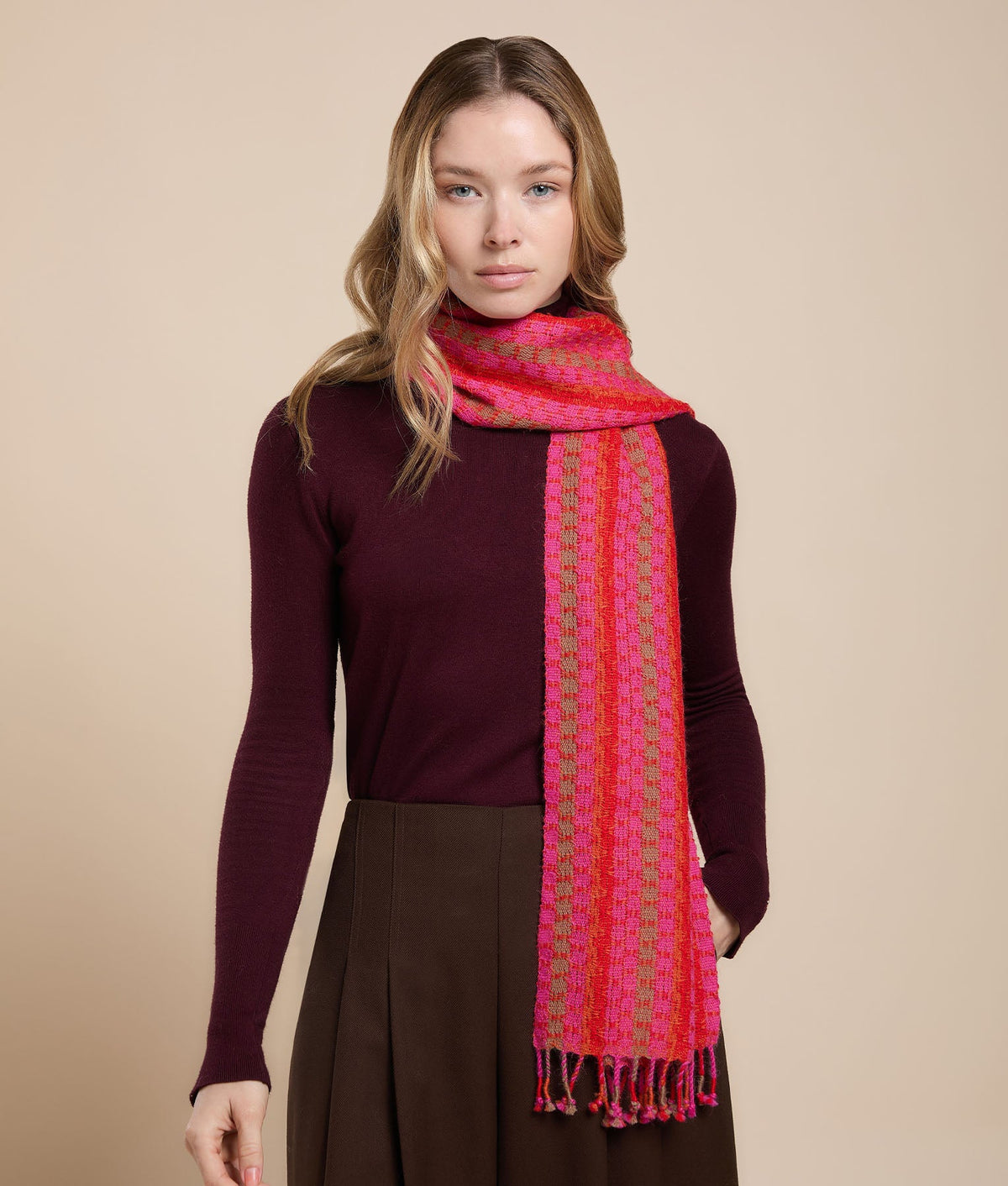 Notequal Shawl