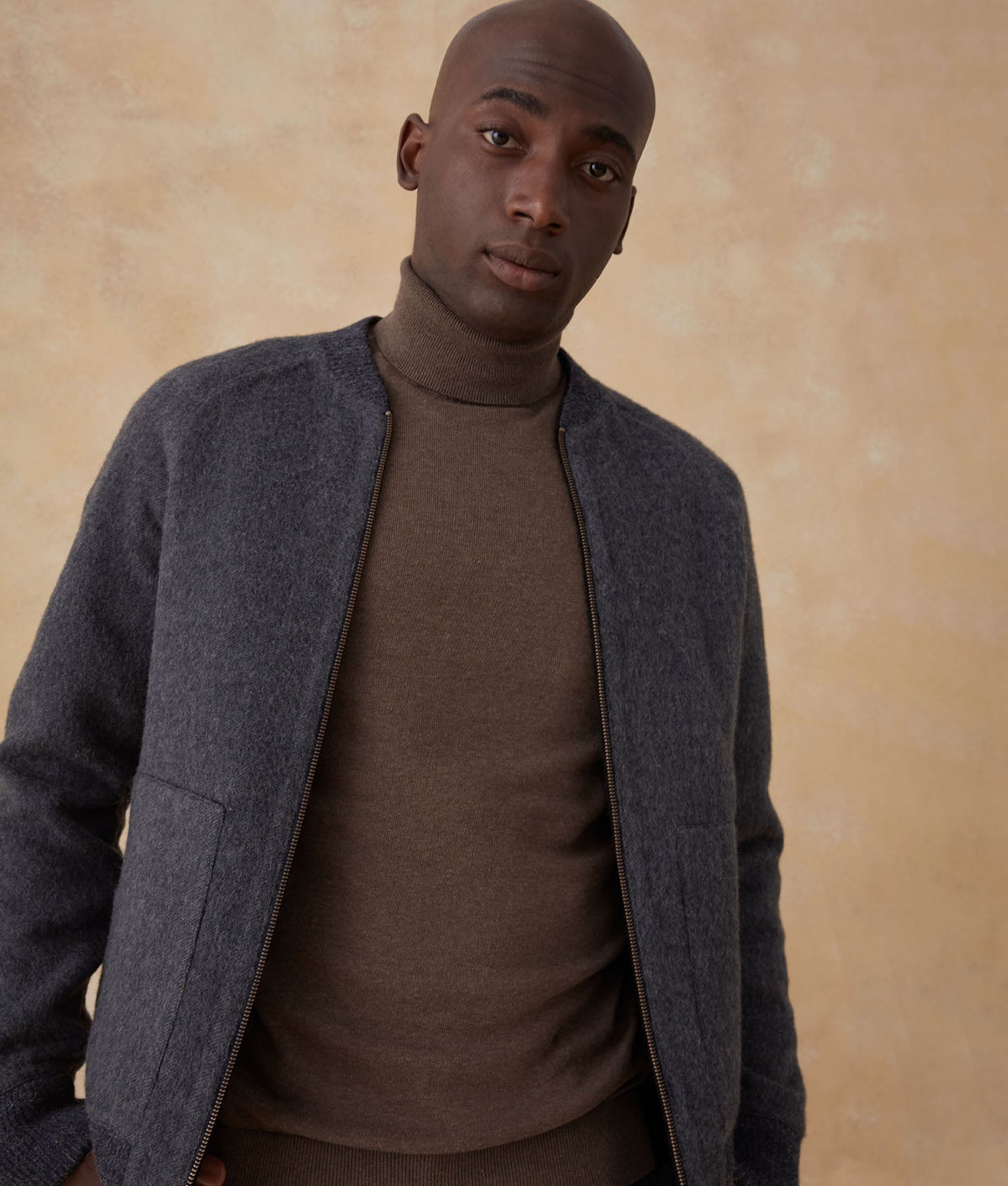 Reversible bomber jacket