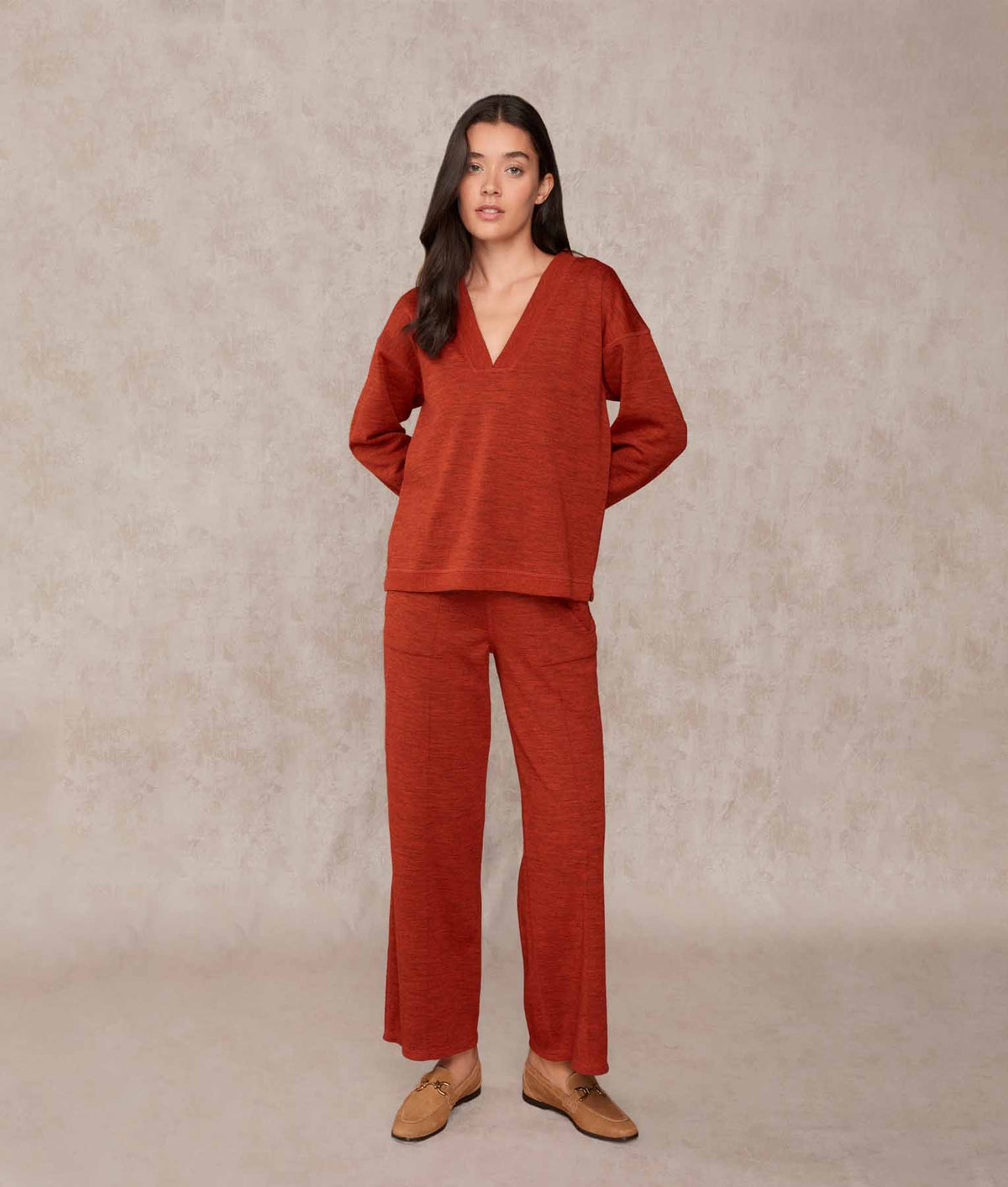 Basic Vee Neck Sweater - pumpkin and ghost puree