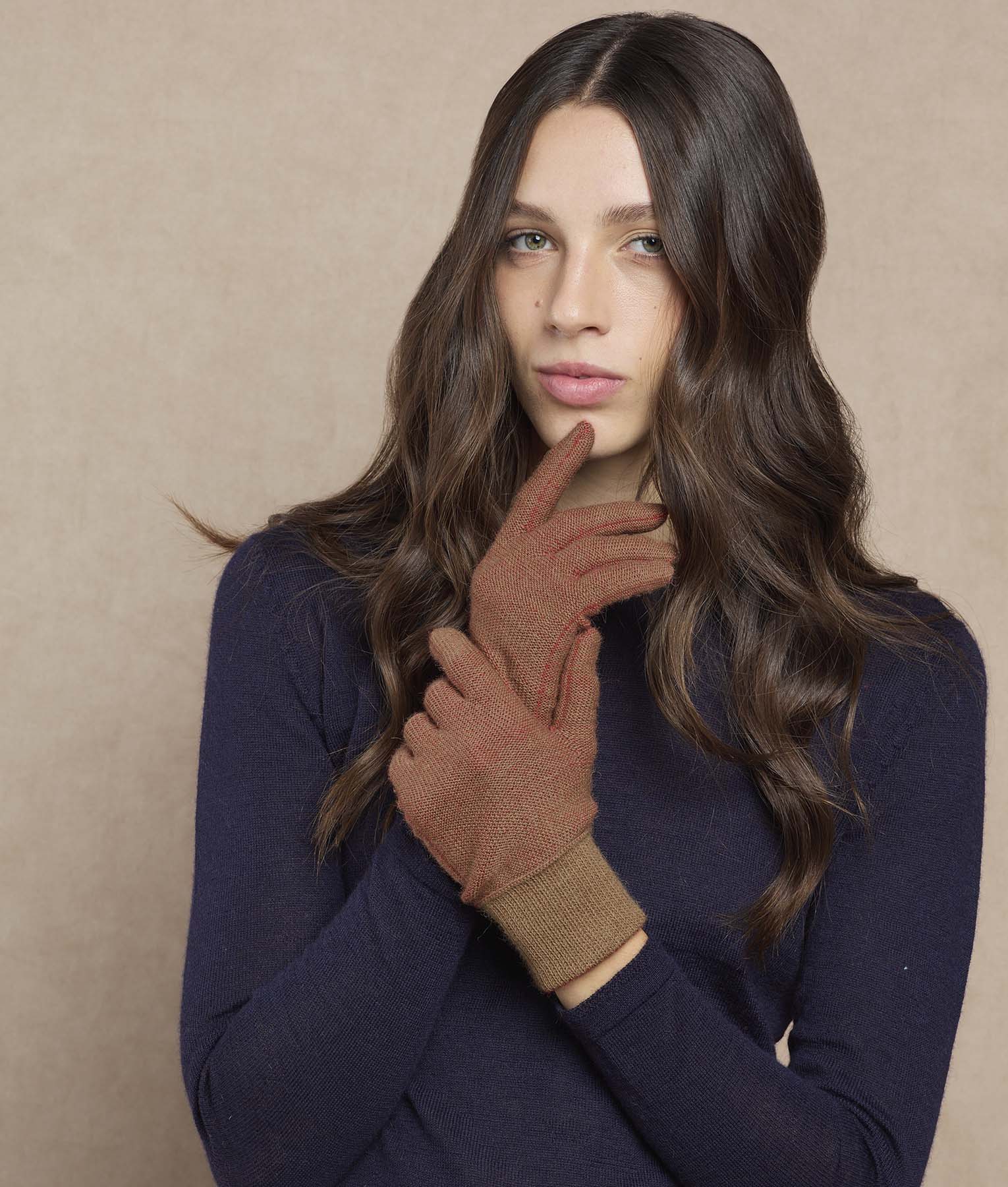 Basic Reversible Women Gloves