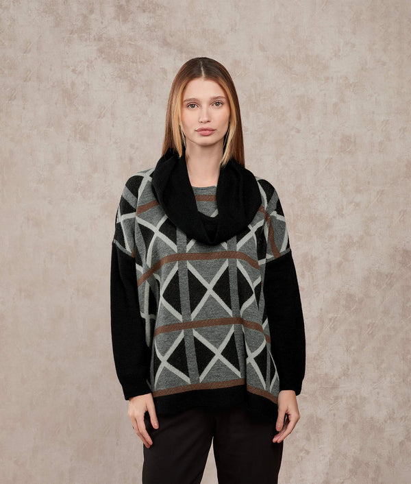 Loose Poncho And Collar - Black And Titanium Gray — black and titanium gray baby alpaca by Sol Alpaca
