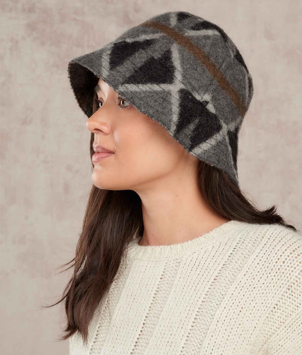 Jac & Bo Hat — Cannoli Cream — cannoli cream baby alpaca by Sol Alpaca