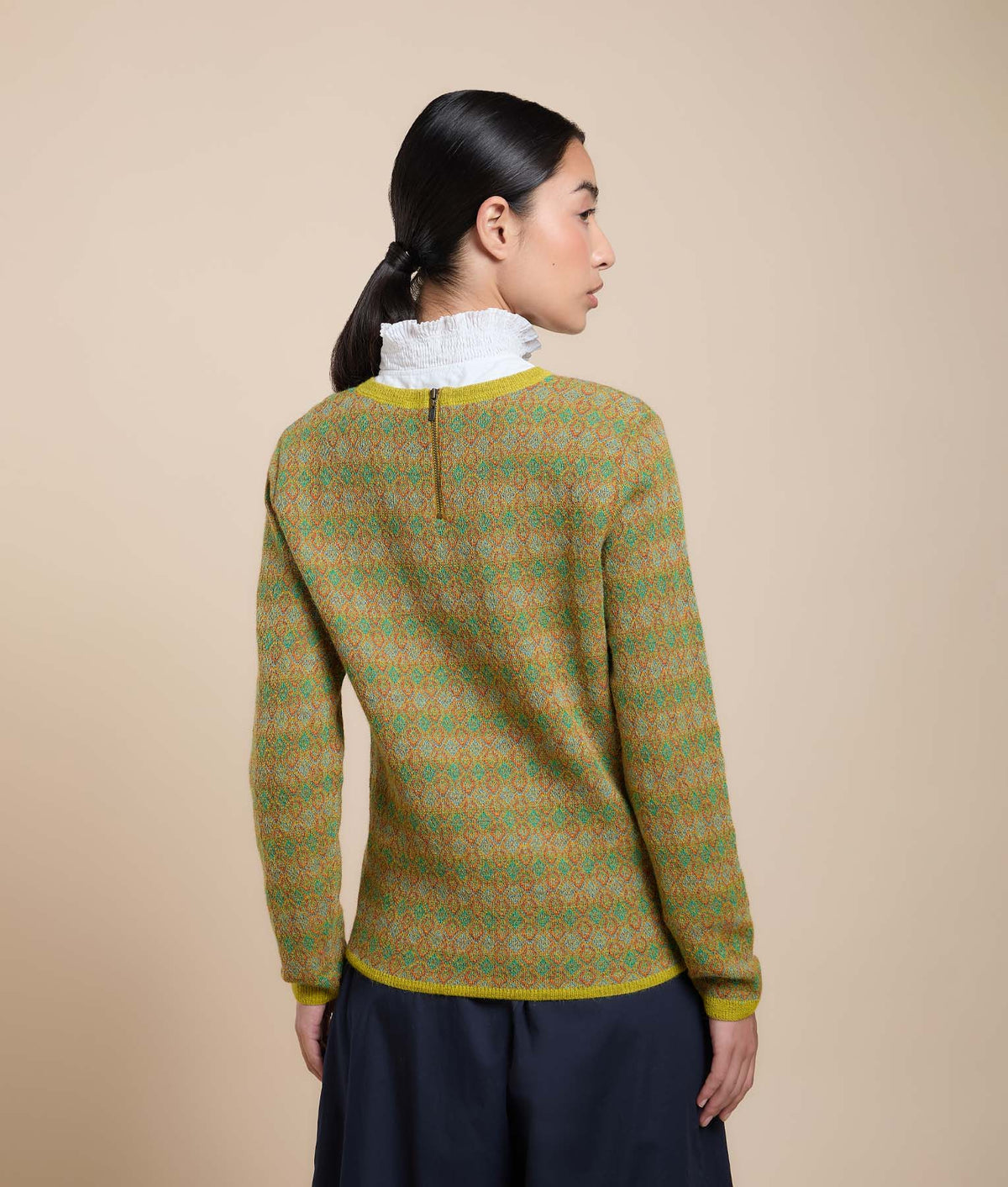 Crew Neck Sweater with Repeating Jacquard