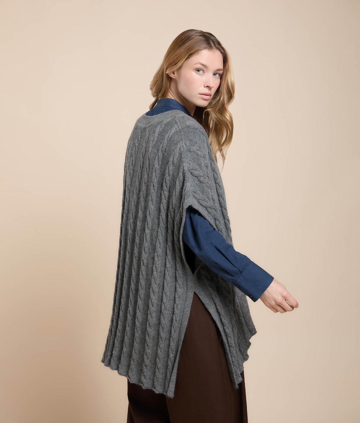 Braided Texture Sleeve Poncho