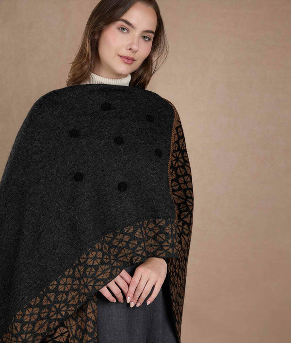 Geometric Alpaca Cape — black baby alpaca by Sol Alpaca