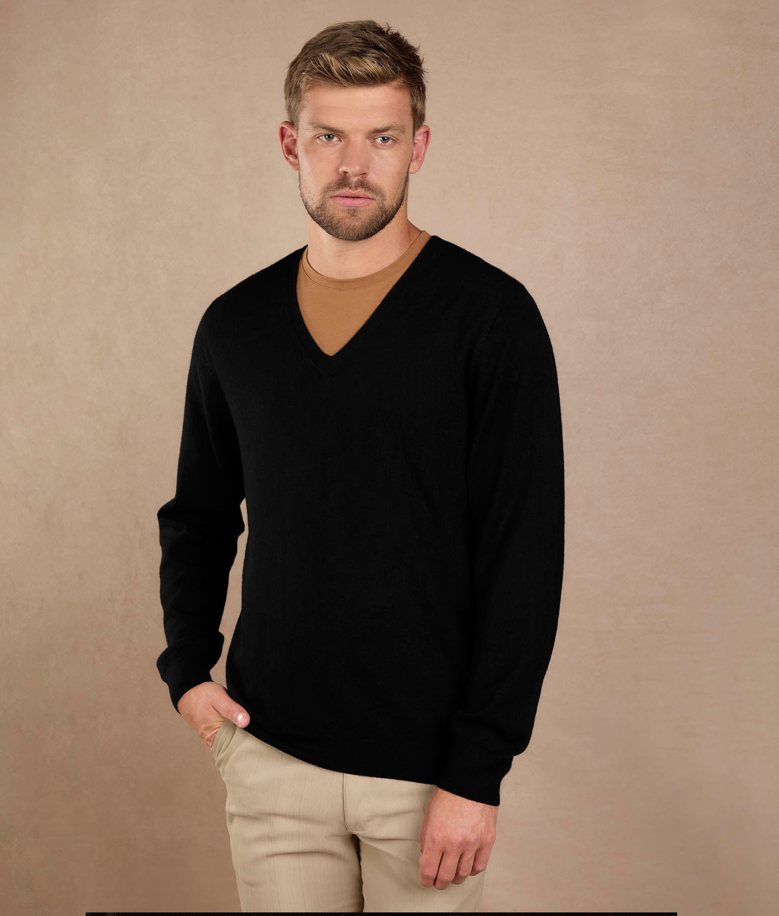 Super Baby Alpaca Black Sweater