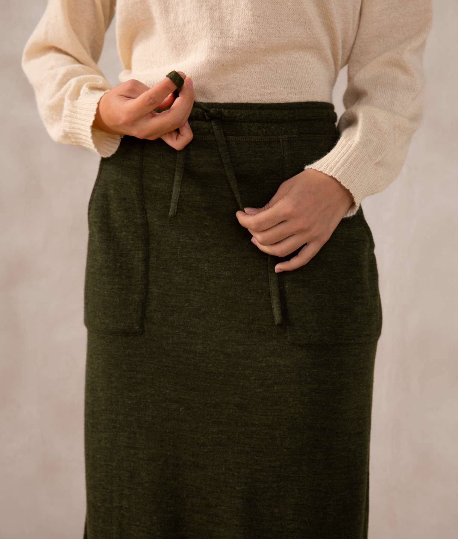 Premium Alpaca and Cotton Cargo Skirt L Olive Night and Castlerock Gray